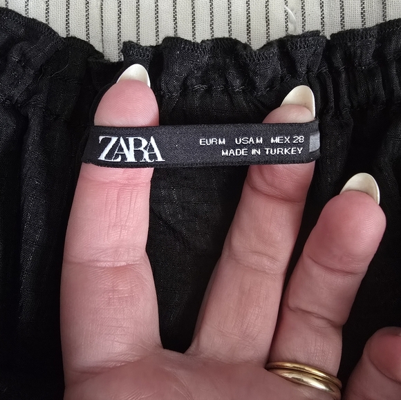Zara Black Ruffle Off Shoulder Crop Top Sz M Whimsigoth Fairy - Picture 4 of 5